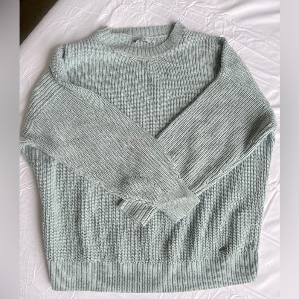 Hollister Crewneck Sweater